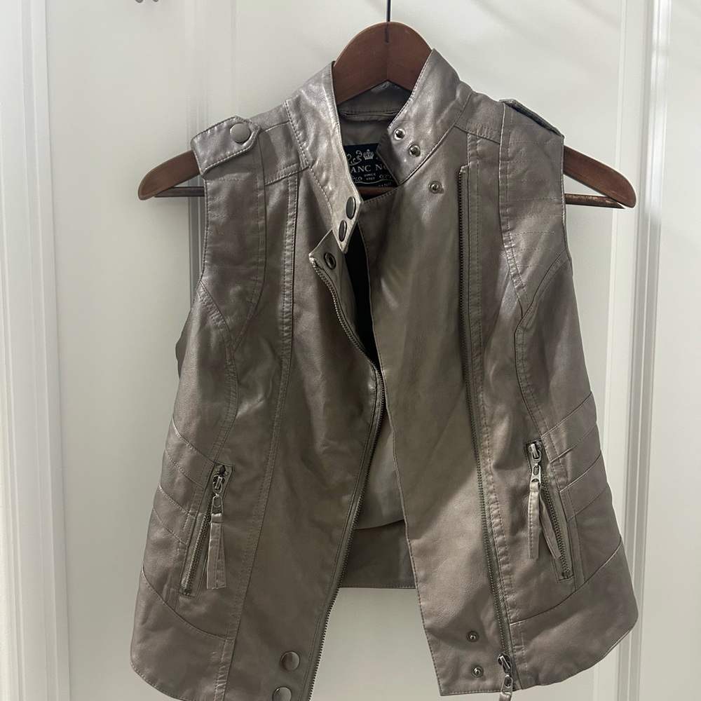 Blanc Noir Shimmering Silver Vest